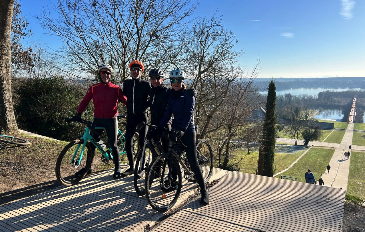 VELOGRAVEL040120254QE5x7Kl1PQLZRAB 1